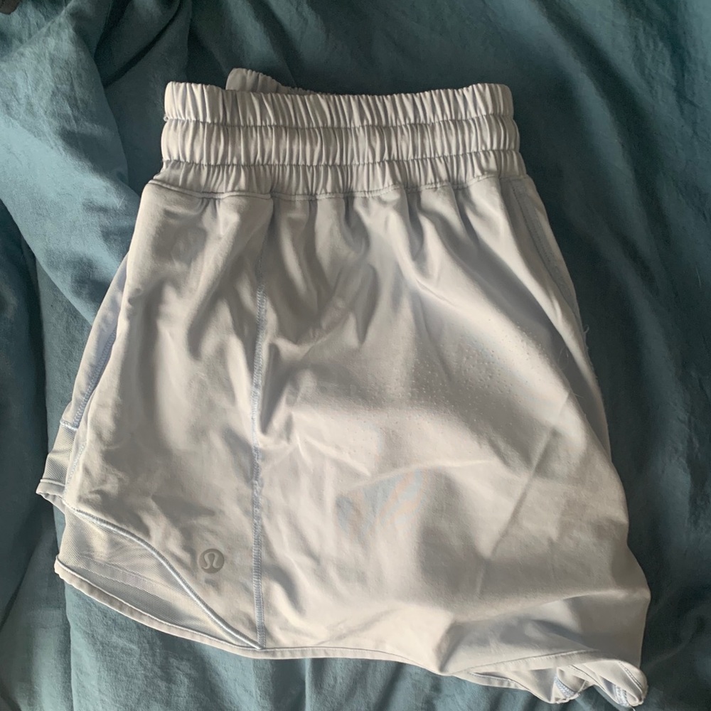 Light blue lululemon hotty hot short 4”